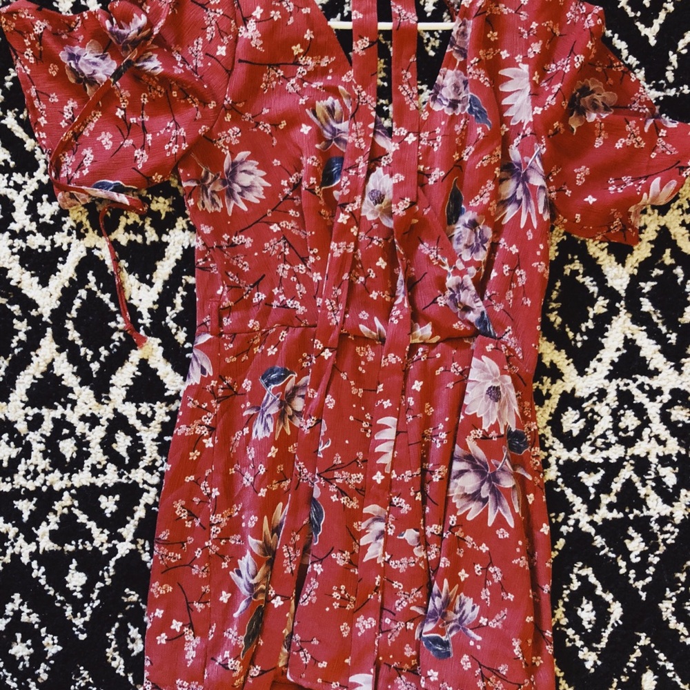 Belted dark pink/red romper